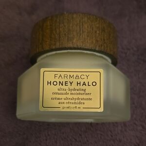 Farmacy Honey Halo Cream with Wooden Lid